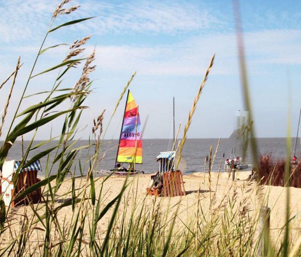 Schicke Fewo 150M Vom Strand Kostenlos Wlan Grosses Schwimmbad Sauna Cuxhaven Luaran gambar